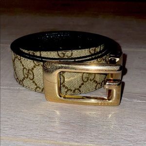 Gucci monogram belt men’s unisex size 44 gold buck
